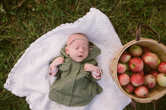 Newborn Etiquette: The Do’s and Don’ts When Visiting New Parents